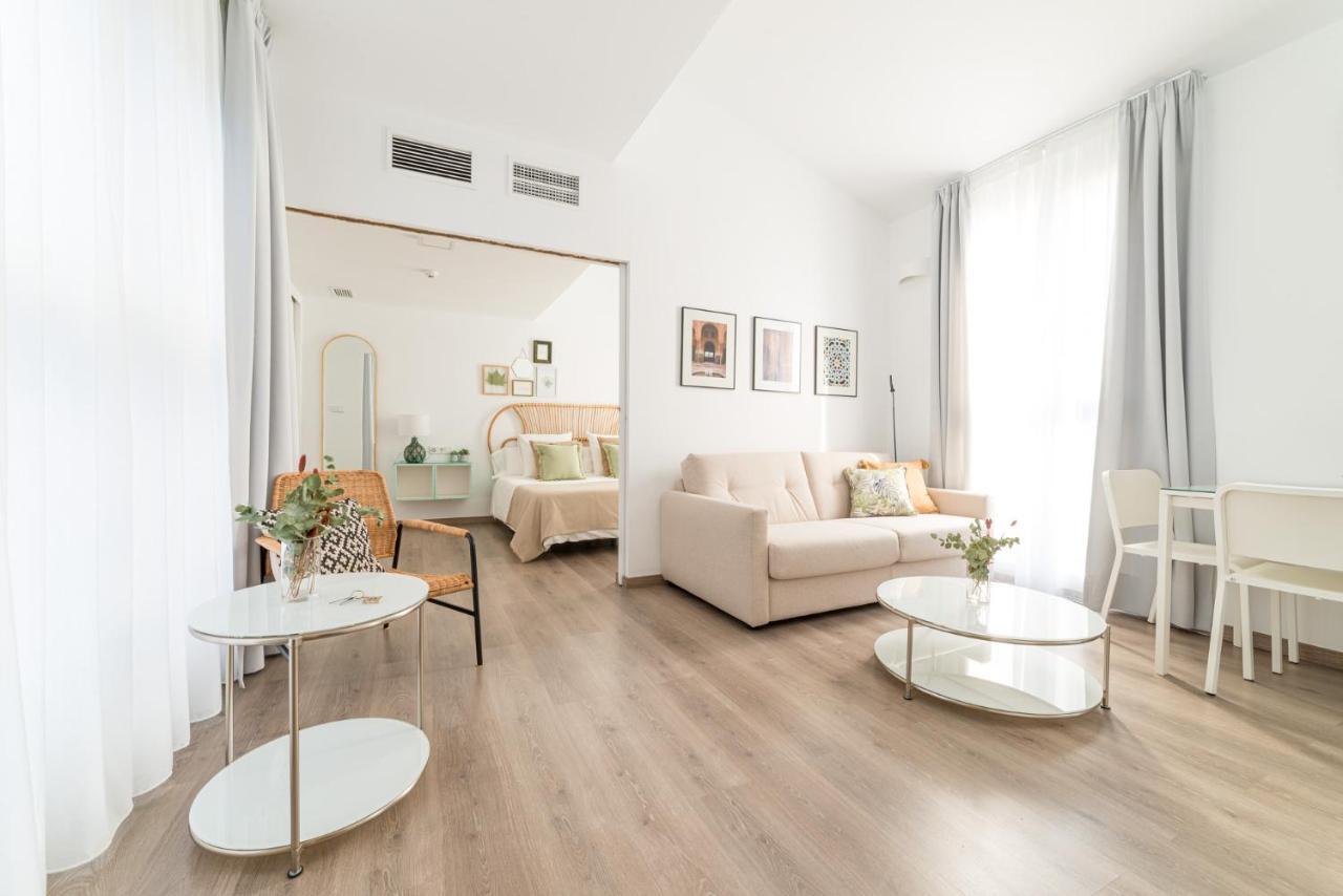 Apartamentos Con Encanto En El Centro De Granada Bagian luar foto